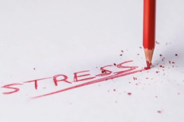 Stress au travail – 4 solutions pratiques